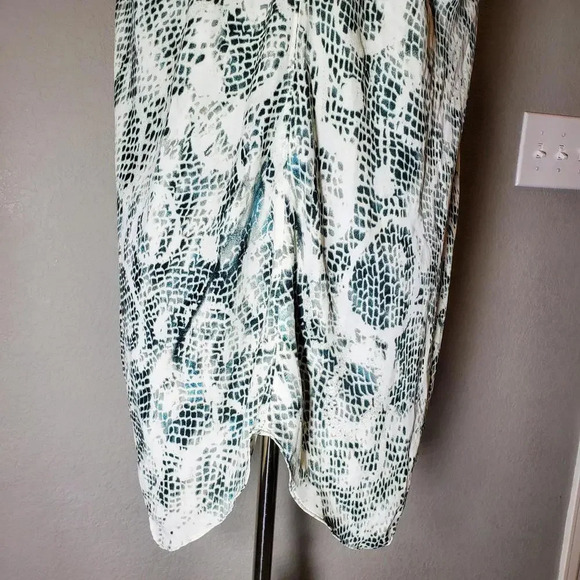 Rachel Rachel Roy Sleeveless Flowy Snakeskin Print High Low Blouse Sz S - Picture 11 of 12
